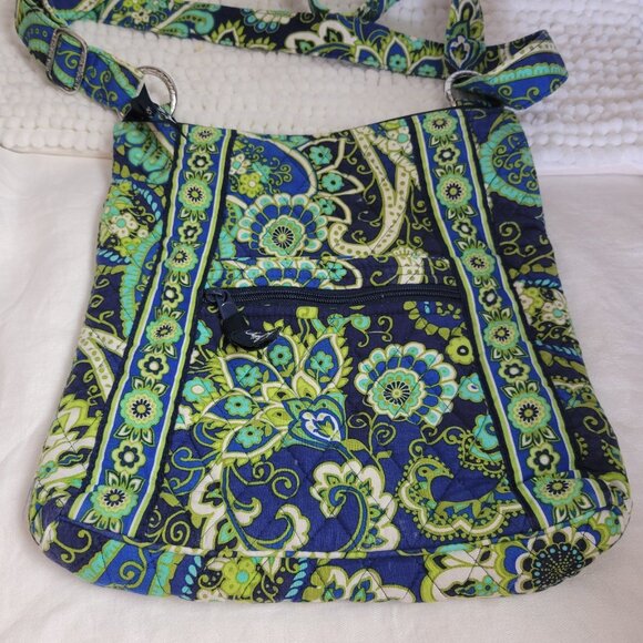 Vera Bradley Hipster Crossbody bag retired Rhythm & Blues zippers quilted EUC - Picture 1 of 12